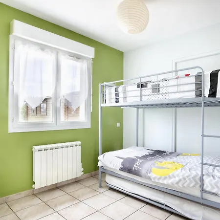 Holiday home Les Dunes - Maison A Moins Dun Km De La Portbail